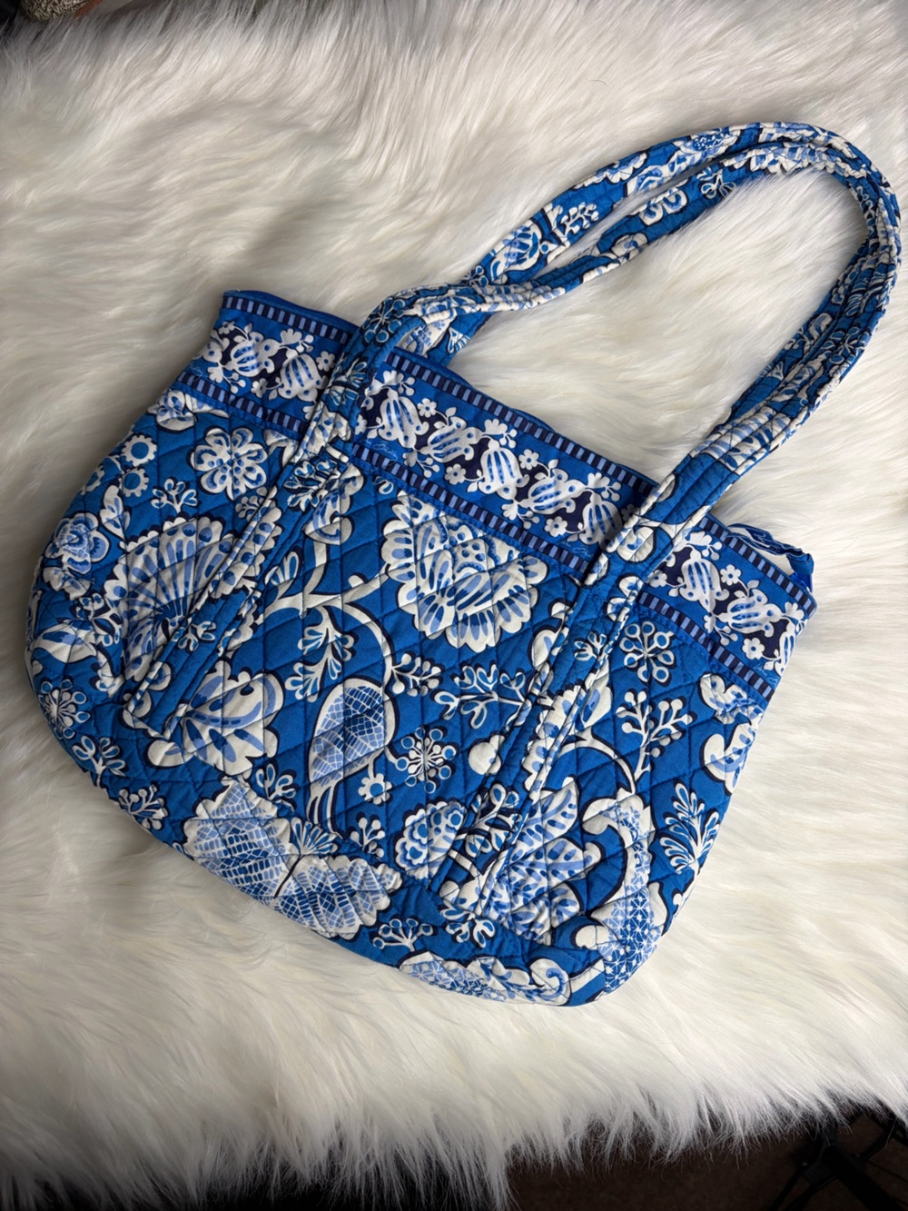 Vera Bradley Little Mandy Blue Lagoon Retired Pattern Shoulder Bag/ Small Tote